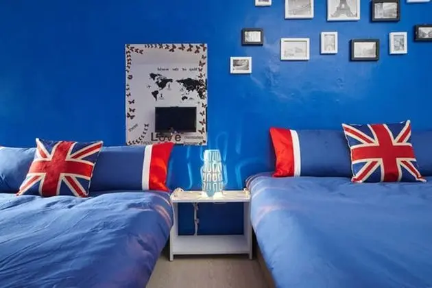 Design Dört Kişilik Oda, Banyolu/Duşlu (no daily housekeeping)