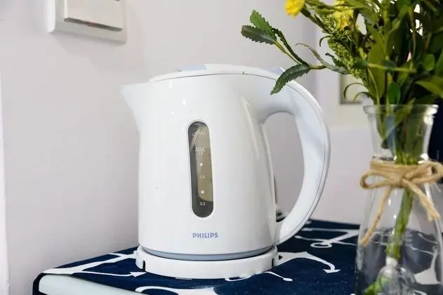 Design Dört Kişilik Oda, Banyolu/Duşlu (no daily housekeeping)