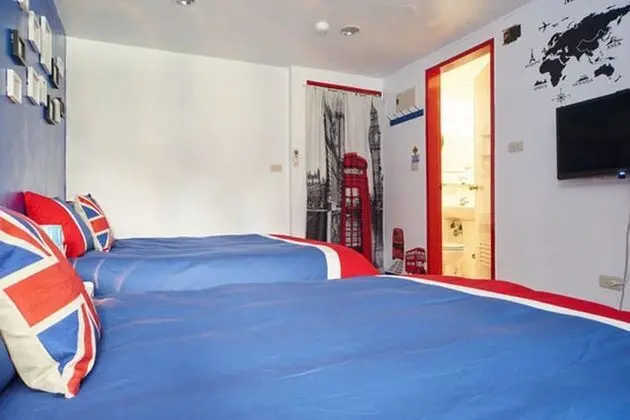 Design Tek Büyük Yataklı Oda, Banyolu/Duşlu