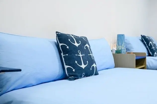 Design Tek Büyük Yataklı Oda, Banyolu/Duşlu