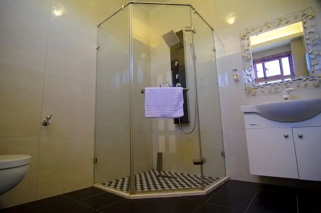 Comfort Dört Kişilik Oda