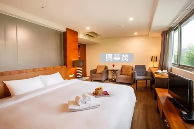 Deluxe Tek Büyük Yataklı Oda