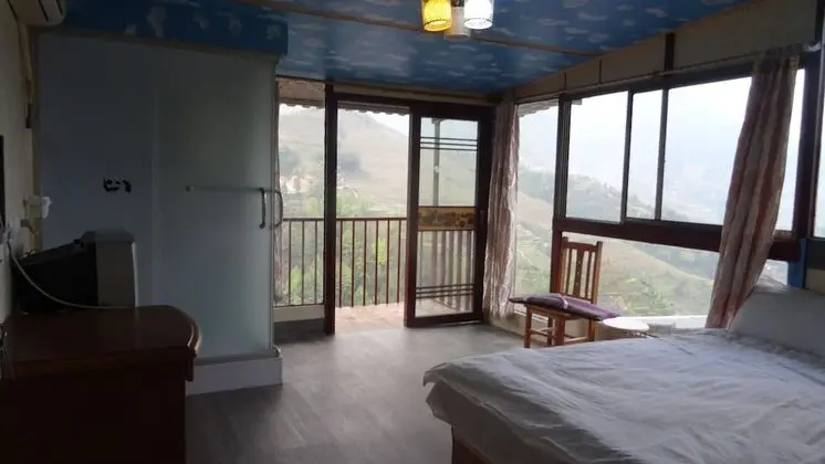 Deluxe Stüdyo Süit, Dağ Manzaralı