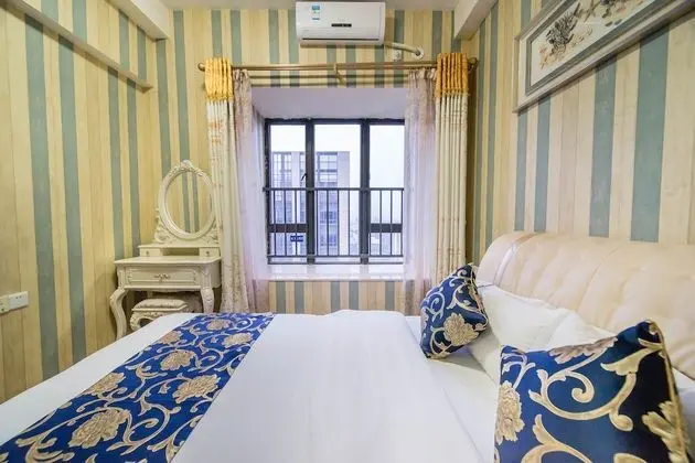 Deluxe Üç Kişilik Oda