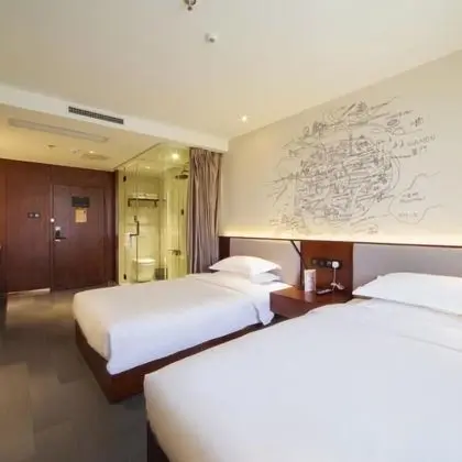 İki Ayrı Yataklı Oda, Sigara İçilmez