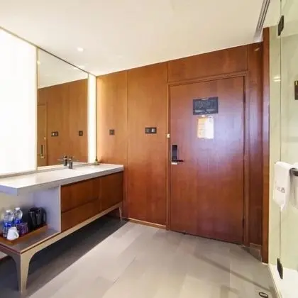 İki Ayrı Yataklı Oda, Sigara İçilmez