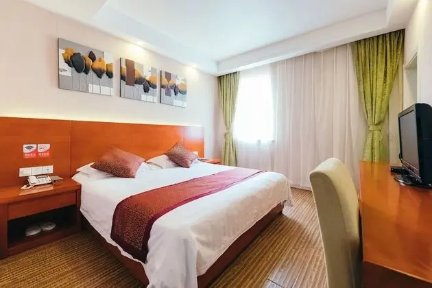 Business Tek Büyük Yataklı Oda