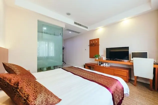 Deluxe Tek Büyük Yataklı Oda