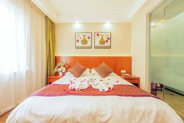 Deluxe Tek Büyük Yataklı Oda