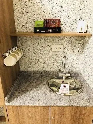 Basic Tek Büyük Yataklı Oda