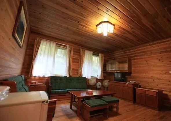 Oda, Küvet, Tepe Manzaralı (Guest)
