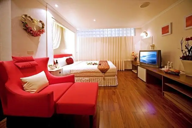 Design Tek Büyük Yataklı Oda