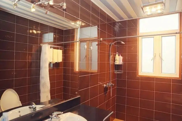 Dört Kişilik Oda (Shared Bathroom )
