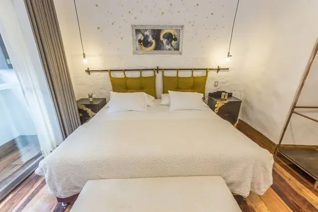 Deluxe Tek Büyük veya İki Ayrı Yataklı Oda