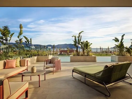 XO Suite No 2