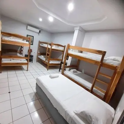 Ortak Ranzalı Oda, Birden Çok Yatak