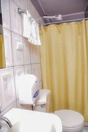 Tek Büyük Yataklı Oda, Engellilere Uygun, Banyolu/Duşlu (Double Room, Handicap Bedroom)