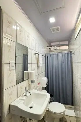 Tek Kişilik Oda, 1 Büyük (Queen) Boy Yatak