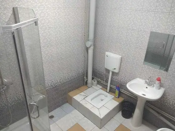 Economy Ortak Ranzalı Oda, Şehir Manzaralı