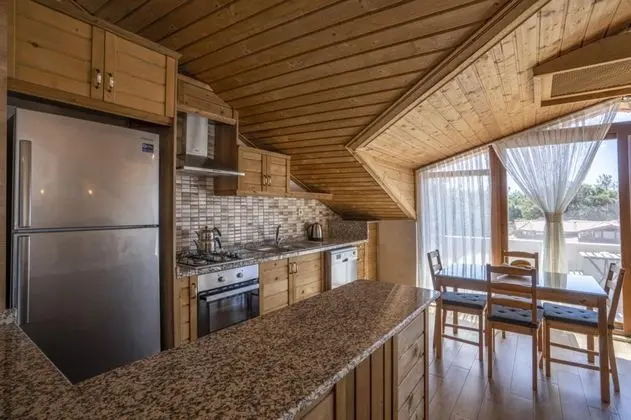 Apartment, Deniz Manzaralı