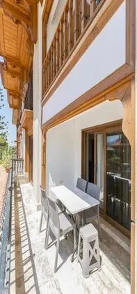Apartment, Deniz veya Kara Manzaralı, Balkonlu