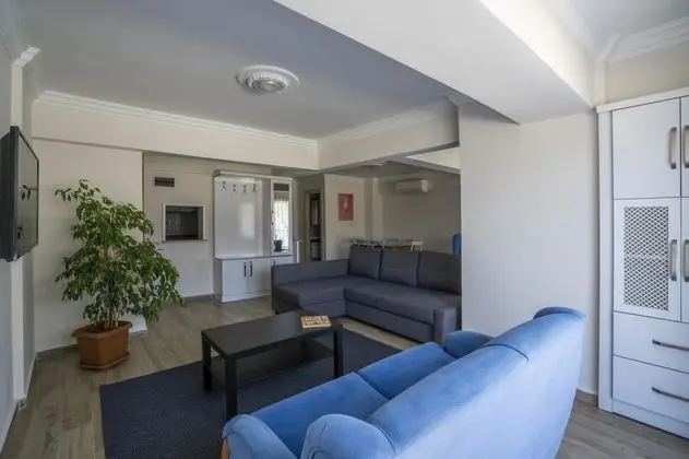 Apartment, Deniz veya Kara Manzaralı, Balkonlu