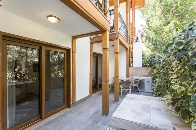 Apartment, Deniz veya Kara Manzaralı, Balkonlu