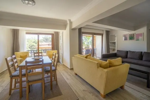 Apartment, Deniz veya Kara Manzaralı, Balkonlu