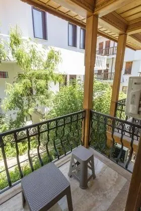 Apartment, Deniz veya Kara Manzaralı, Balkonlu