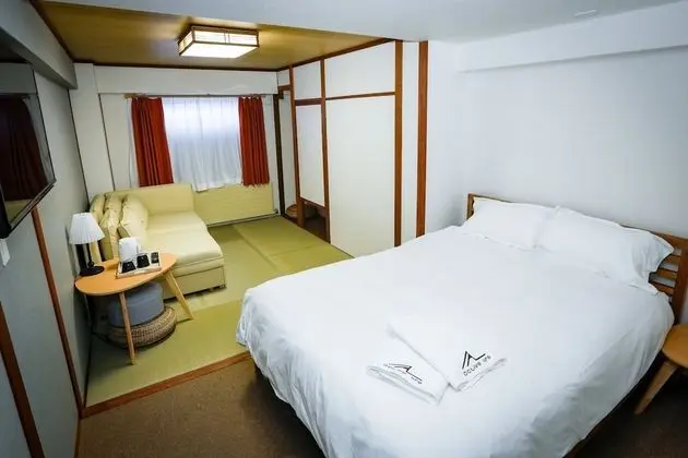 Japanese Ensuite