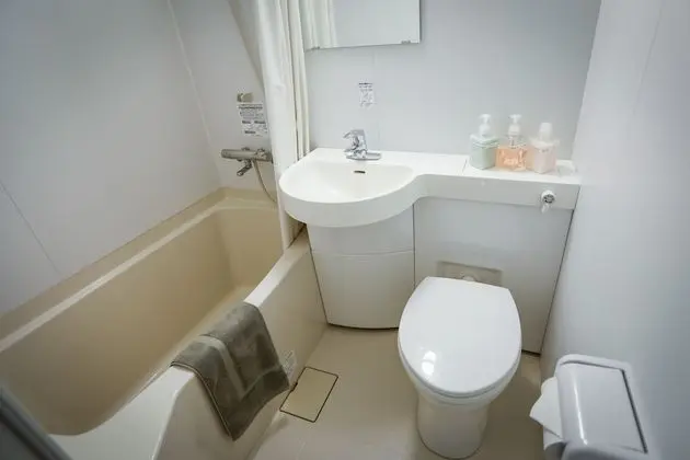 Japanese Ensuite