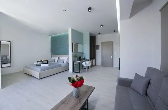 Deluxe Süit, Sigara İçilmez, Havuz Manzaralı