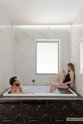 Deluxe Süit, Sigara İçilmez, Havuz Manzaralı