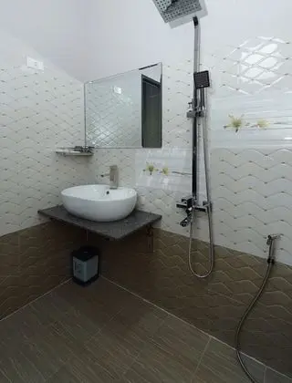 Basic Üç Kişilik Oda