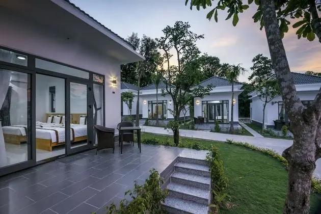 Bungalov, Bahçe Manzaralı