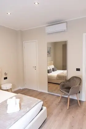 Junior Tek Büyük Yataklı Oda