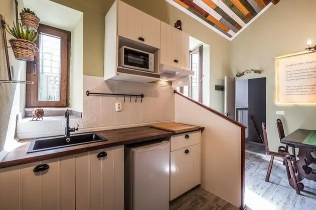 Design Apart Daire, 1 Büyük (Queen) Boy Yatak, Sigara İçilmez, Küçük Mutfak