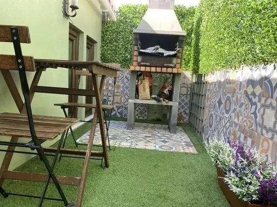 Design Apart Daire, 1 Büyük (Queen) Boy Yatak, Sigara İçilmez, Küçük Mutfak