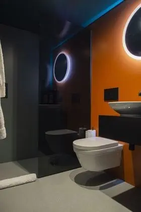 King Room (No Window)