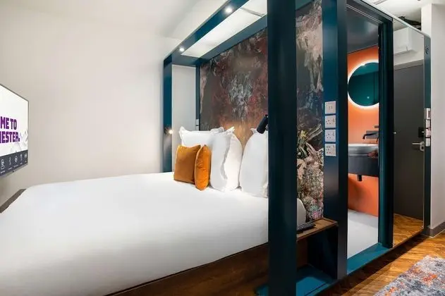 King Room (No Window)