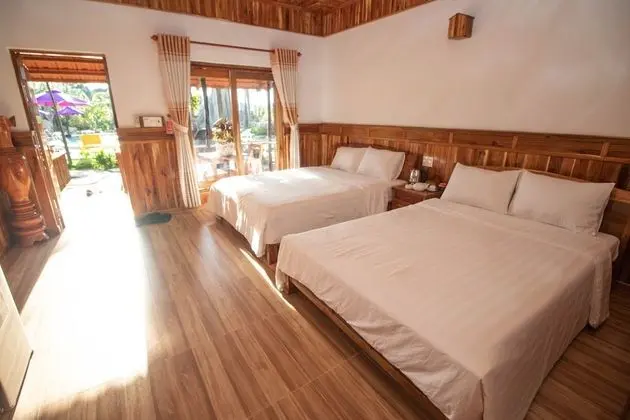 Deluxe Bungalov (Triple)