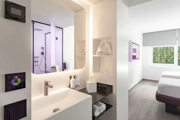 Premium Queen High Floor