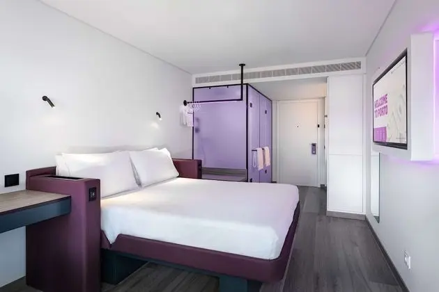 Premium Queen High Floor