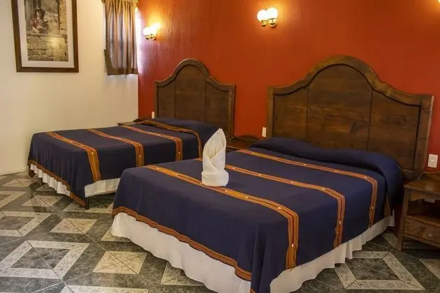 Standard Tek Büyük Yataklı Oda