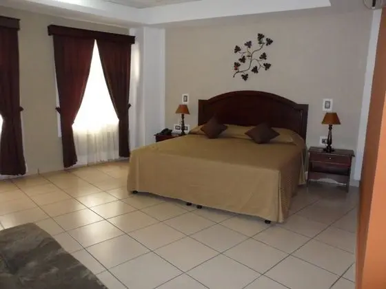 Junior Tek Büyük Yataklı Oda