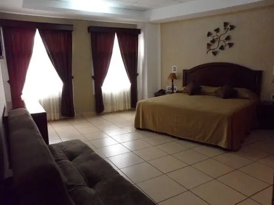 Junior Tek Büyük Yataklı Oda