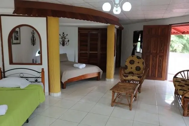 Jr. Suite con Balcón, 4pax, Vista a la piscina