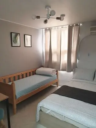 Üç Kişilik Oda