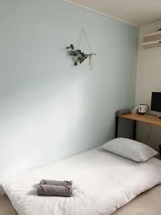 Üç Kişilik Oda