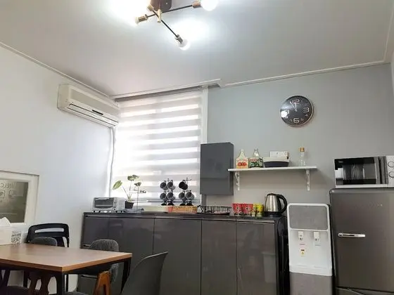 Üç Kişilik Oda